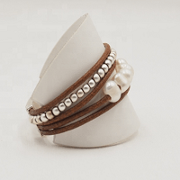 Billie Cuff Bracelet with leather and pearls